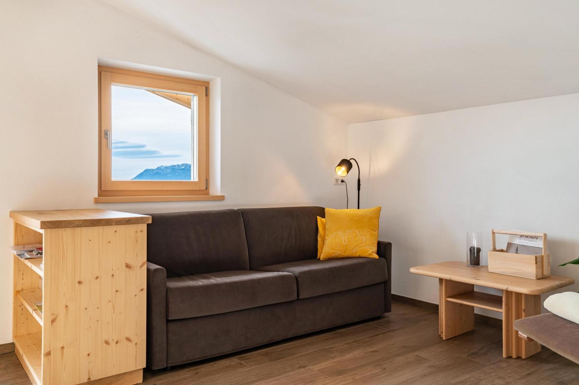 Apartment Reiterhof Flora San Genesio Atesino